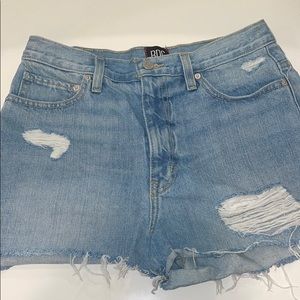 BDG girlfriend high rise Jean shorts